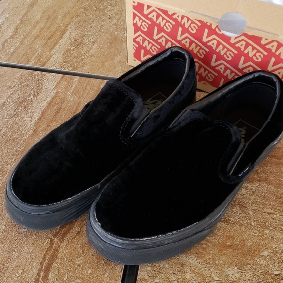 black velvet slip on vans
